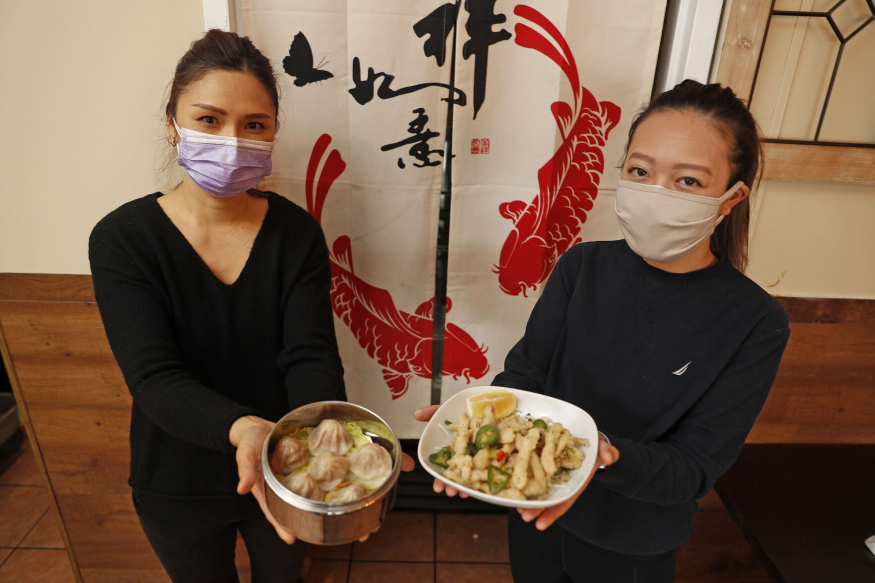 Wok & Roll Chinese restaurant
